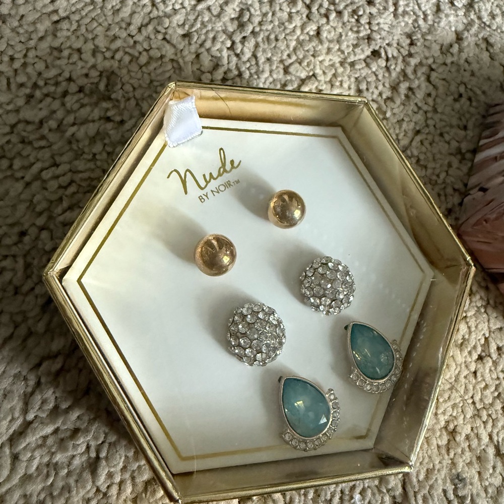 Nude by Nor Earring Set